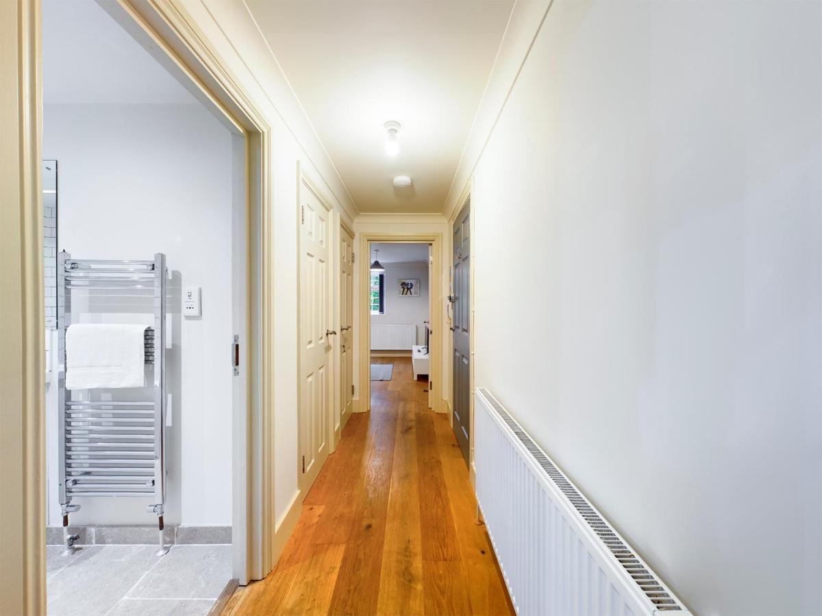 Apartment Redhill Town Centre By Livingo *